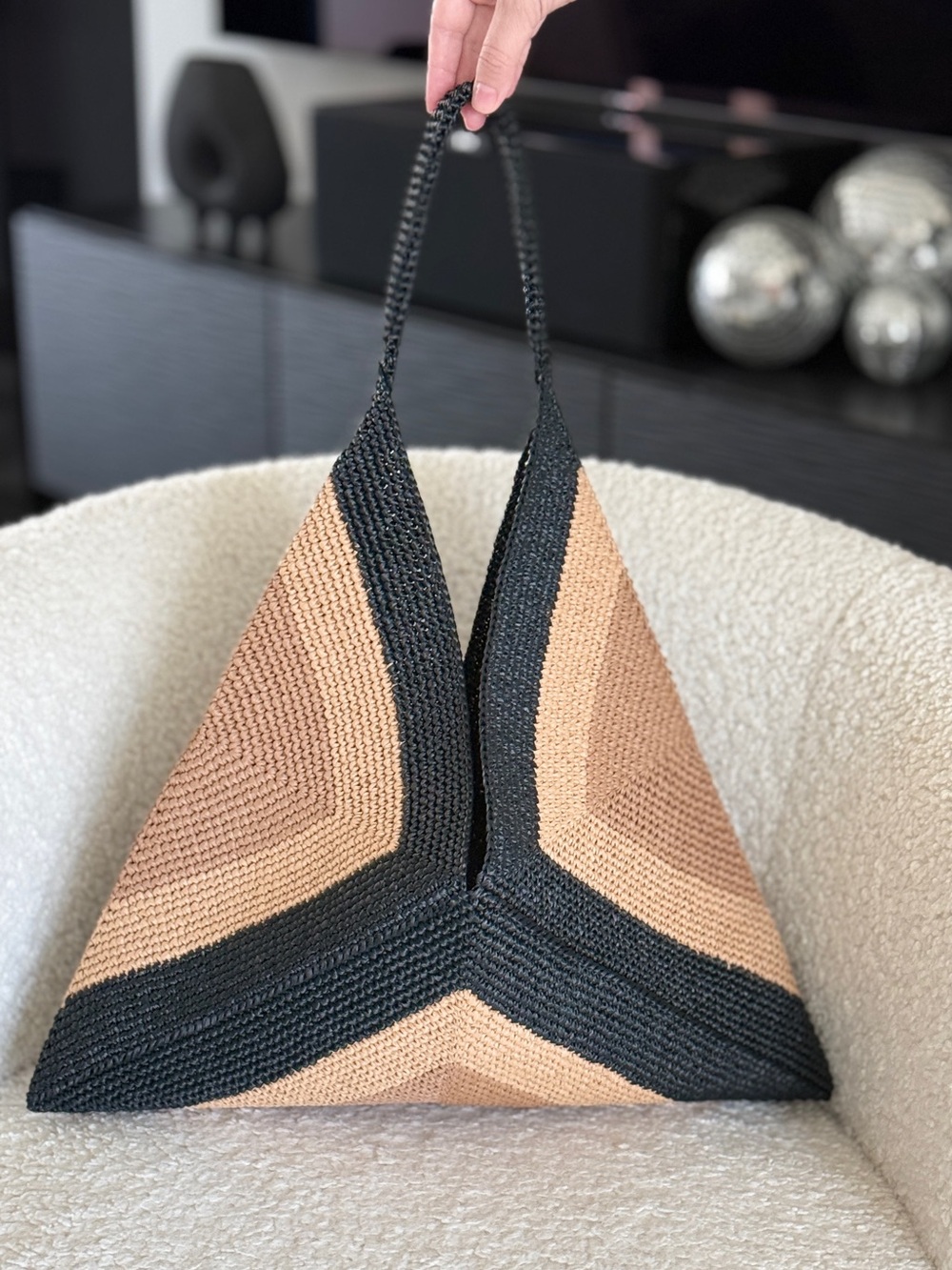 Handmade Raffia Crochet Colorblock Tote Bag – Minimalist Geometric Shoulder Bag - Picture 1 of 2